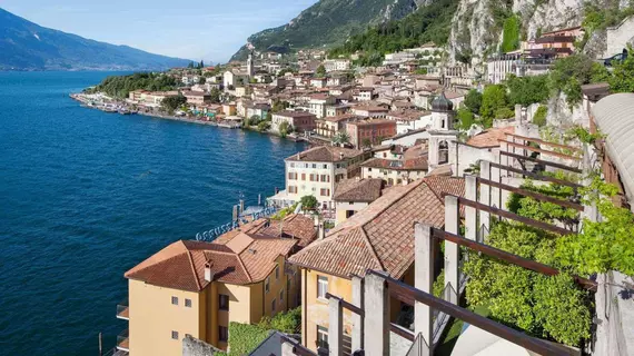 Hotel Splendid Palace | Lombardy - Brescia (il) - Limone sul Garda