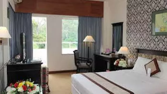 Saigon Star Hotel | Binh Duong (vilayet) - Ho Şi Min Şehri (ve civarı) - Ho Chi Minh City - Quận 1 - Ho Chi Minh Şehri Merkezi