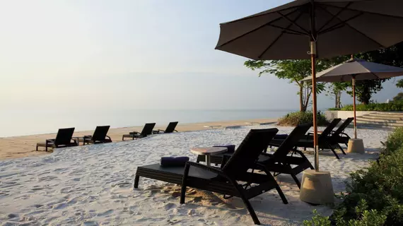 Baba Beach Club Hua Hin | Prachuap Khiri Khan (ili) - Hua Hin (ve civarı) - Cha-am