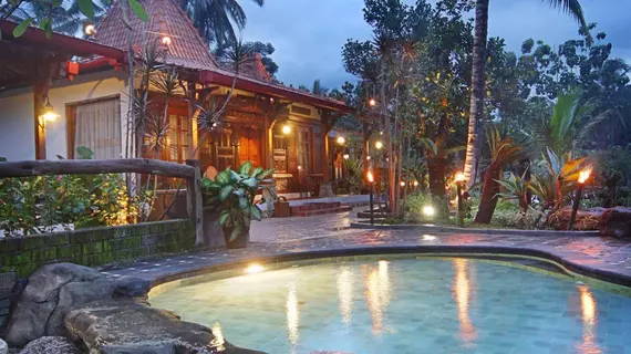 Joglo Plawang International Boutique Villa | Yogyakarta Özel Bölgesi - Yogyakarta (ve civarı) - Pakem