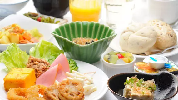 Hotel Route Inn Nagoya Sakae | Aichi (idari bölge) - Nagoya (ve civarı) - Nagoya - Nagoya Kent Merkezi