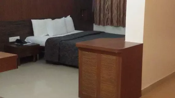 Hotel Royal Executive | Maharaştra - Pune Bölgesi - Pune