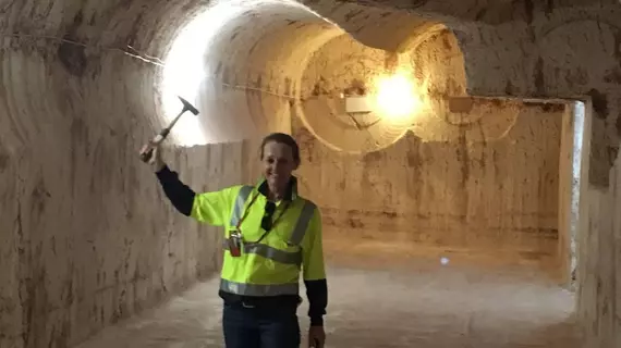 Desert Cave Hotel | Güney Avustralya - Coober Pedy