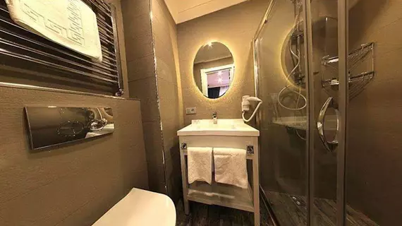 Taksim Santa Lucia Hotel |  Istanbul  - Beyoğlu - Sütlüce Mahallesi