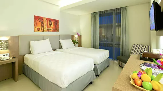 Euphoria Hotel | Bali - Kuta - Legian Kent Merkezi