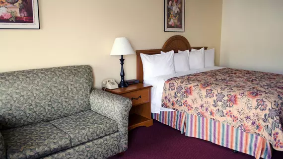 Honeysuckle Inn & Conference Center | Missouri - Branson (ve civarı) - Branson - Branson Theater District