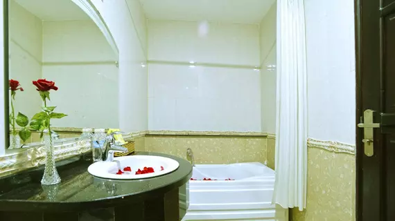 Boss Hotel | Binh Duong (vilayet) - Ho Şi Min Şehri (ve civarı) - Ho Chi Minh City