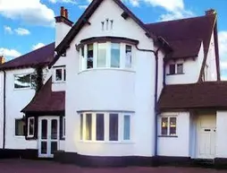 Broad Oaks B&B | West Midlands (ilçe) - Birmingham (ve civarı) - Solihull