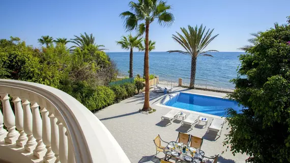 Sunset Beachfront Villa Meneou | Larnaka Bölgesi - Larnaka