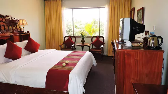 Angkor Hotel | Siem Reap (ili) - Siem Reap