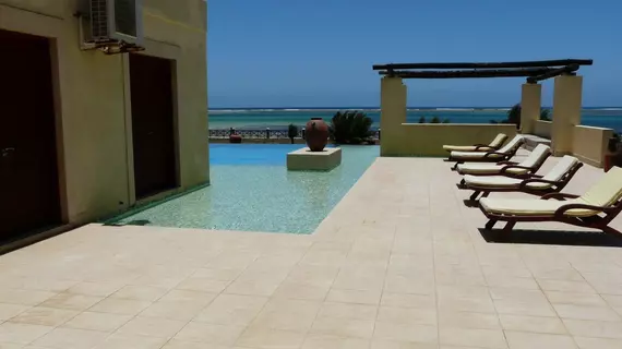 Sun Africa Beach Resort | Kwale İlçesi - Mombasa (ve civarı) - Mombasa