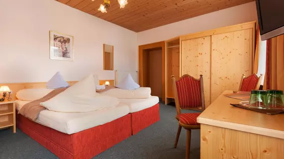 Hotel Goldene Rose | Tirol - Reutte (ve civarı) - Lechaschau