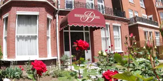 Dawson House Hotel - Guest House