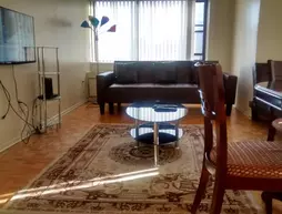 Toronto Furnished Living Gerard St E