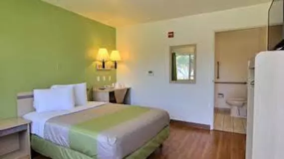 Motel 6 Austin North | Teksas - Austin (ve civarı) - Austin