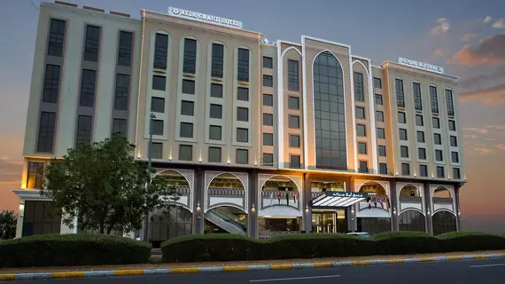 Ayla Grand Hotel | Abu Dabi - Al Ain