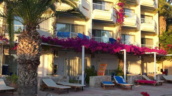 Rethymno Mare Hotel | Girit Adası - Rethimnon (bölge) - Rethimnon