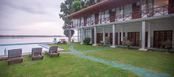 Oak Ray Lake Resort | Southern Province - Hambantota Bölgesi - Tissamaharama