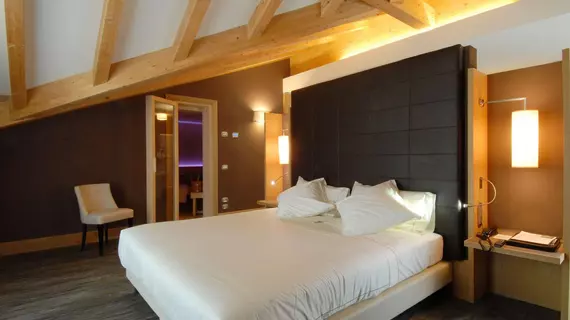 Hotel Garni Vittoria | Trentino-Alto Adige - Trento İli - Primiero San Martino di Castrozza - Tonadico