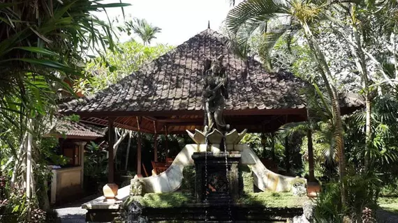 Puri Saraswati Bungalows | Bali - Ubud - Ubud Kent Merkezi