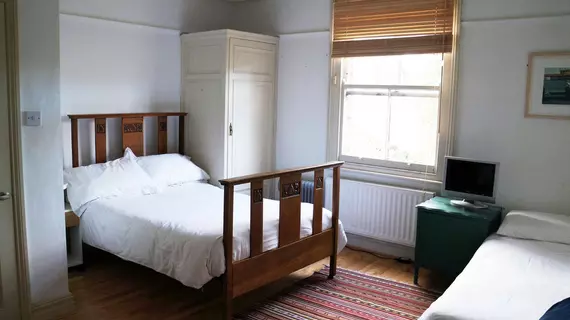 At-Home Bed and Breakfast | Londra (ve civarı) - Batı Londra