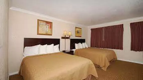 Quality Inn & Suites Thousand Oaks | Kaliforniya - Los Angeles County - Thousand Oaks