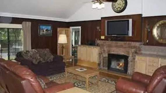 Andril Fireplace Cottages | Kaliforniya - Monterey (ve civarı) - Pacific Grove