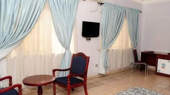 Reliance Royal Suites | Lagos (ve civarı) - Lagos - Onigbongbo - Ikeja