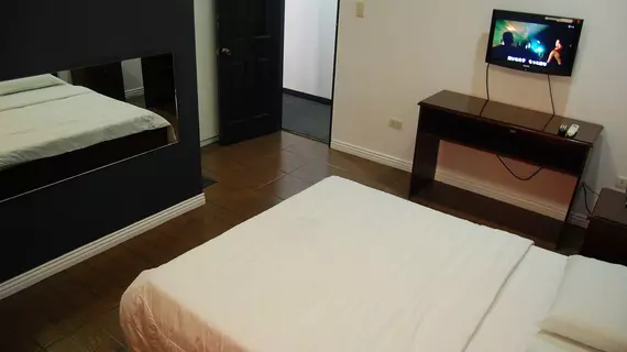 Rumi Apartelle Hotel | Nueva Ecija - Angeles City (ve civarı) - Mabalacat Şehri - Pampanga Province