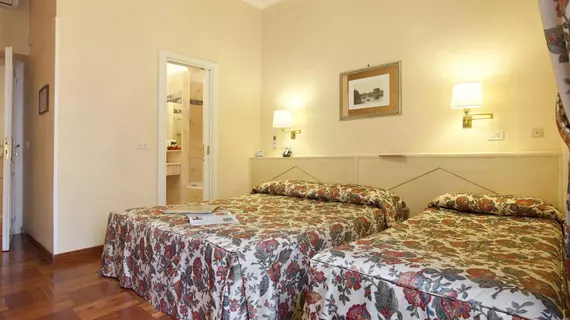 Hotel Italia | Lazio - Roma (ve civarı) - Roma Kent Merkezi - Monti