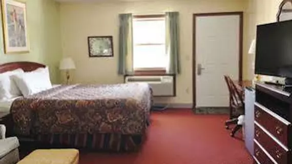 Americas Best Value Inn Millbrook Motel | Maine - Portland (ve civarı) - Scarborough