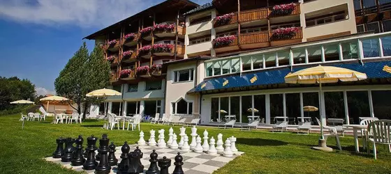 Active Wellnesshotel Diamant | Trentino-Alto Adige - Güney Tirol (il) - Santa Cristina Val Gardena