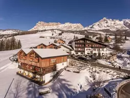 Hotel Rezia | Trentino-Alto Adige - Güney Tirol (il) - Badia