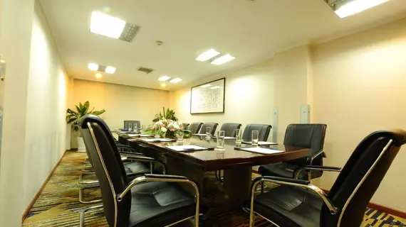 Taiji Business Hotel - Chengdu | Sişuan - Chengdu - Chenghua