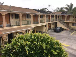 Colonial Pool & Spa Motel | Kaliforniya - Los Angeles County - Long Beach