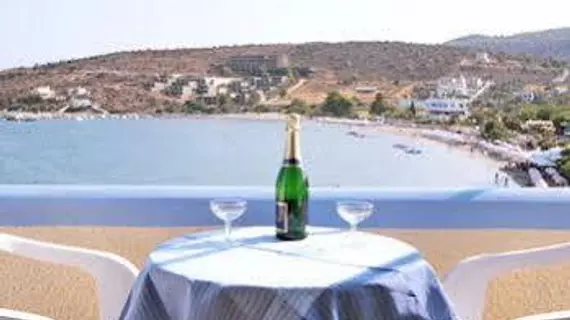 Sandy Beach Hotel | Attica - Aegina - Agia Marina