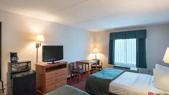 Quality Inn Shepherdstown | Batı Virginia - Martinsburg (ve civarı) - Shepherdstown