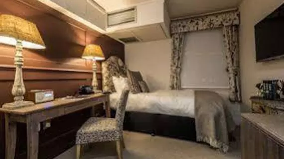 Coach & Horses Hotel | Londra (ve civarı) - Richmond - Mortlake