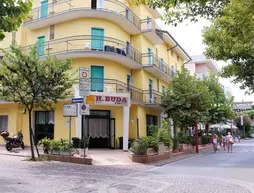 Hotel Buda | Rimini (vilayet) - Bellaria-Igea Marina - Bordonchio - Igea