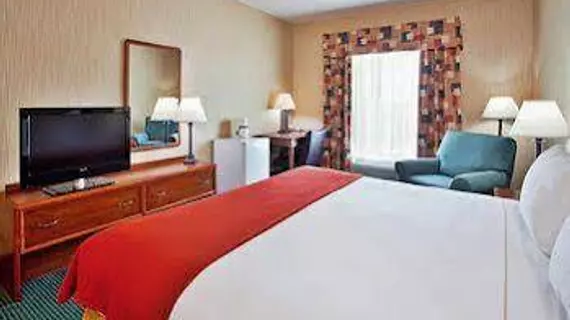 Baymont Inn and Suites West Plains | Missouri - West Plains (ve civarı) - West Plains