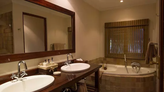 Inyati Game Lodge | Mpumalanga - Mbombela - Kruger National Park