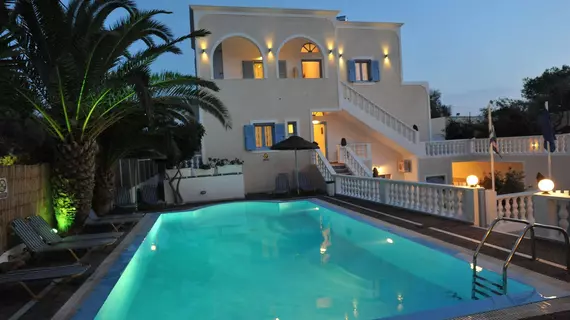 Stelios Place | Ege Adaları - Santorini