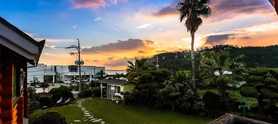 Oceanlog Pension | Jeju Adası - Seogwipo - Jungmun