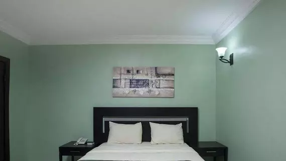 Furnishedquarters | Lagos (ve civarı) - Lagos - Onigbongbo - Ikeja