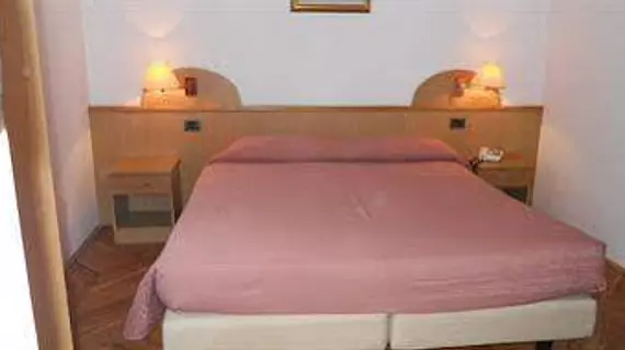 Hotel Villa Agomer | Trentino-Alto Adige - Trento İli - Canazei