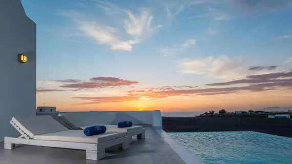 Azar Villas | Ege Adaları - Santorini