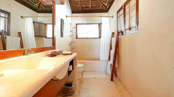 White Beach Villas | Aklan - Malay