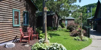 Moon River Cabins