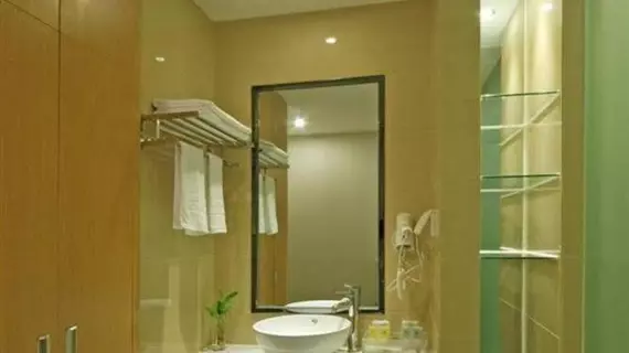 Longquan Xuri Hotel | Guangdong - Guangzhou (ve civarı) - Guangzhou