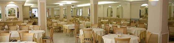 Hotel Ristorante Continental | Lombardy - Bergamo - Bergamo (ve civarı) - Osio Sotto